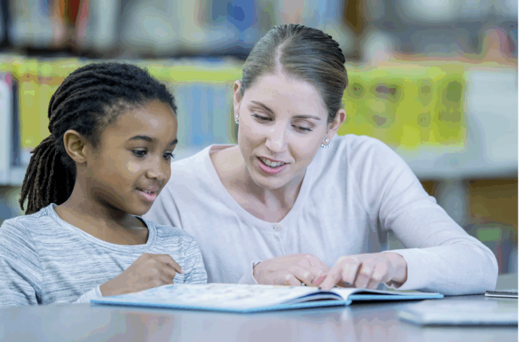 presencia del adulto en la educación y el aprendizaje
